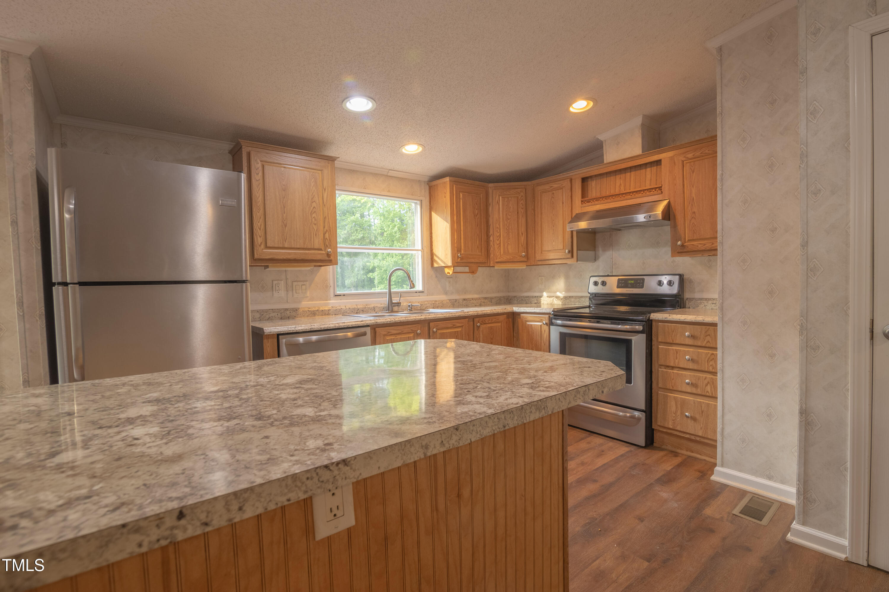 404 Fox Ridge Road