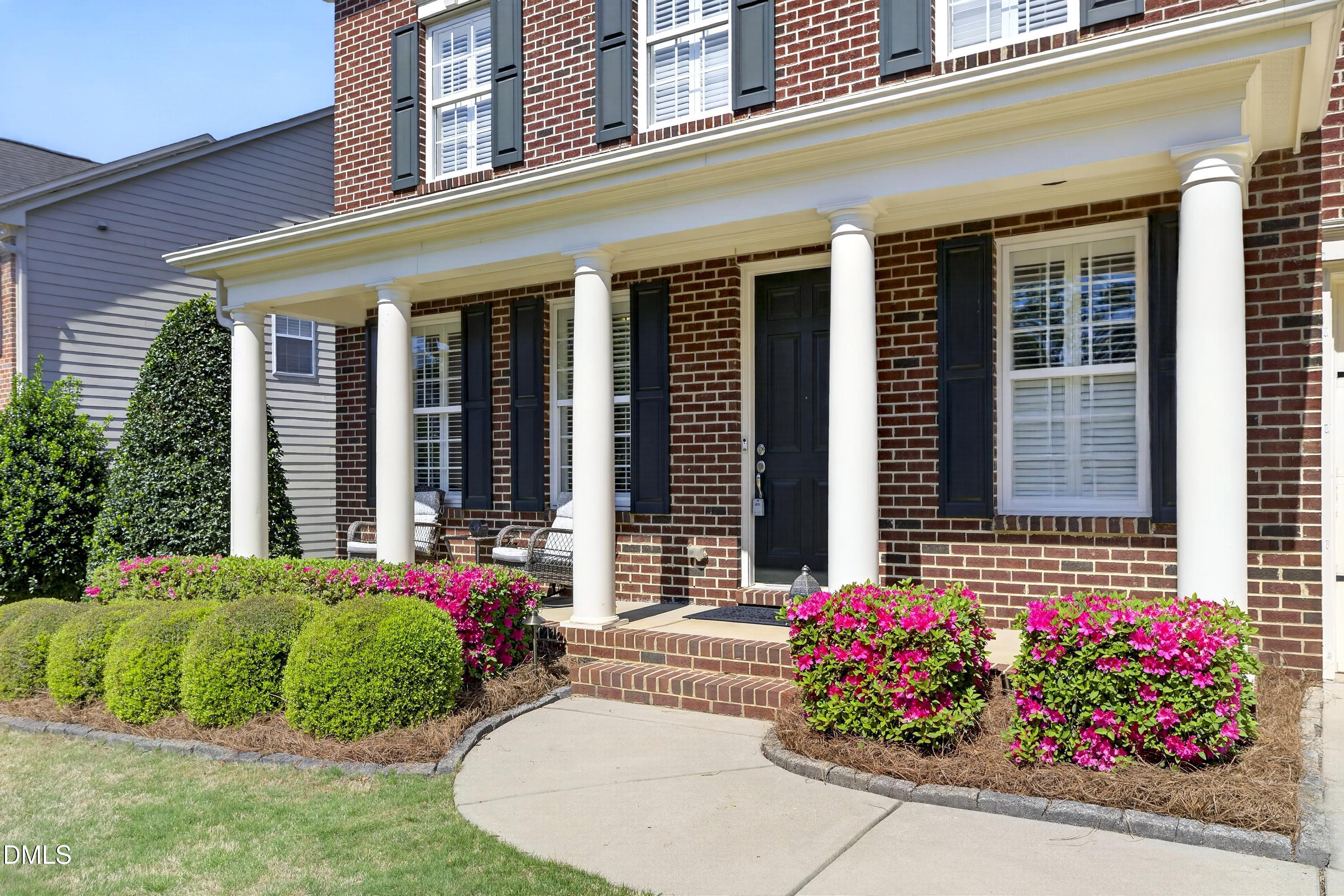 200 Meadowcrest Place