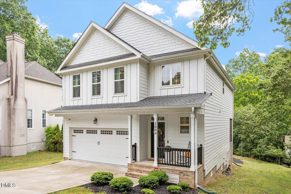 1004 Woodhall Lane