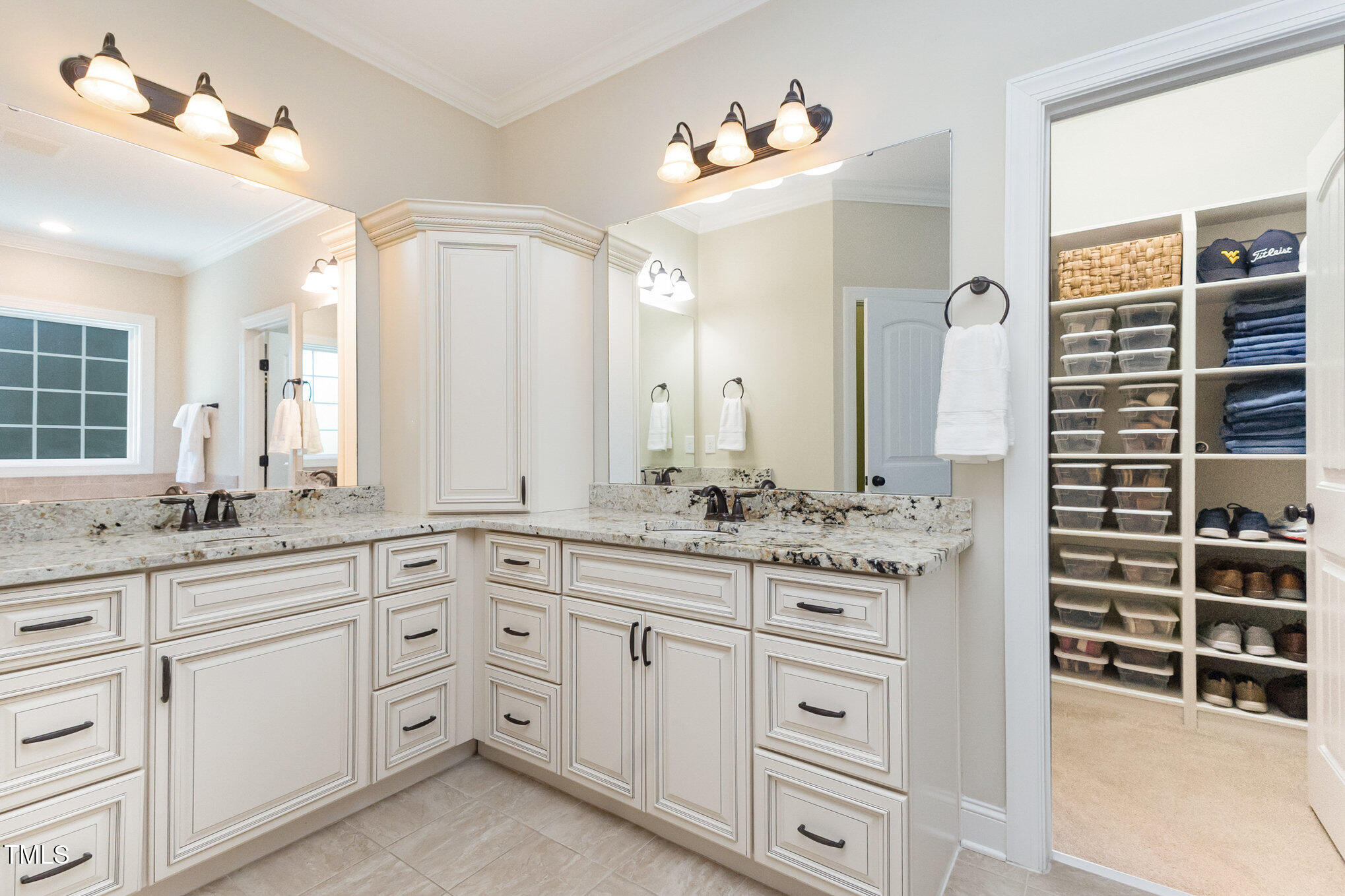 3112 Constance Circle