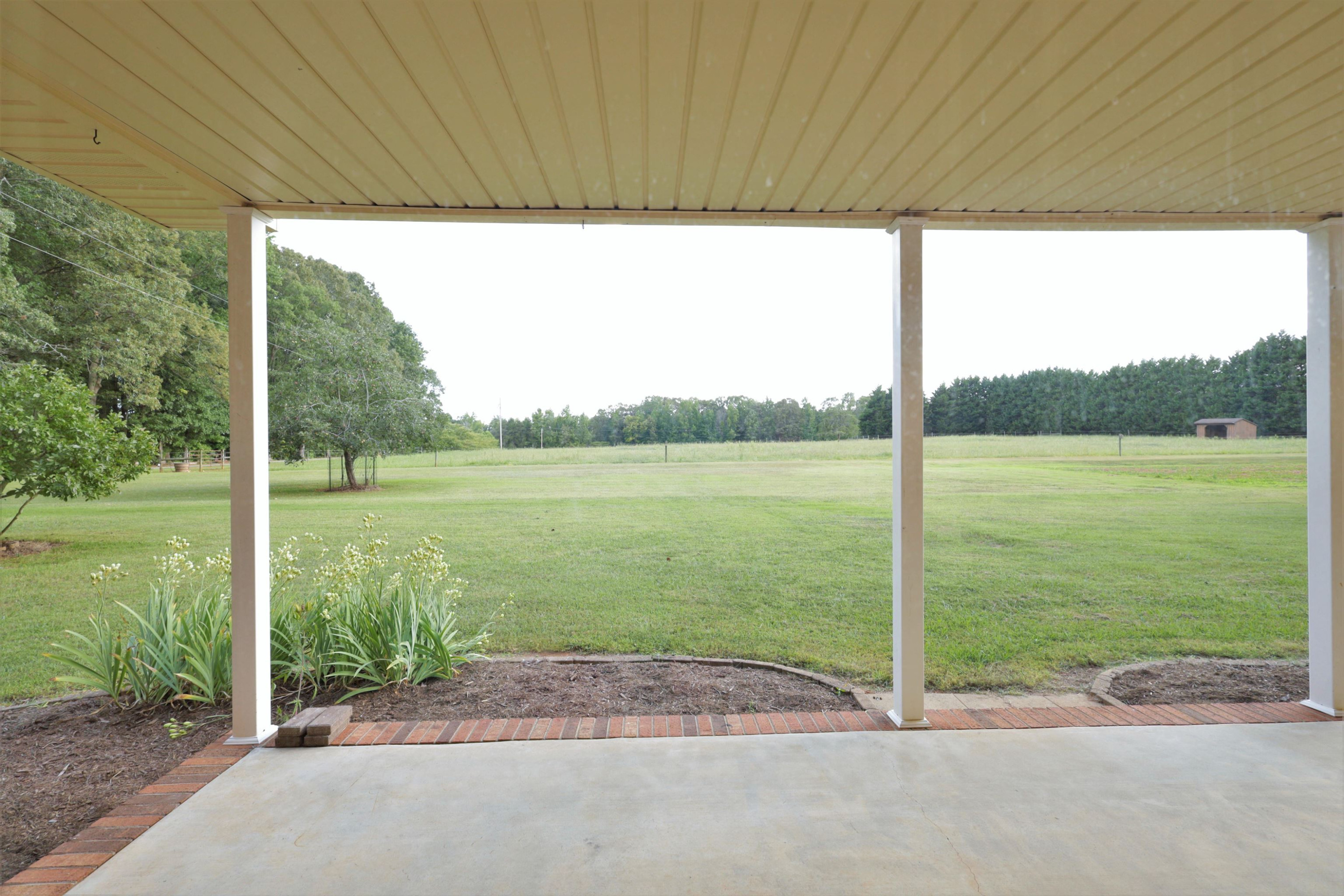 Photo 18 of 29 of 531 Bouldin Road house