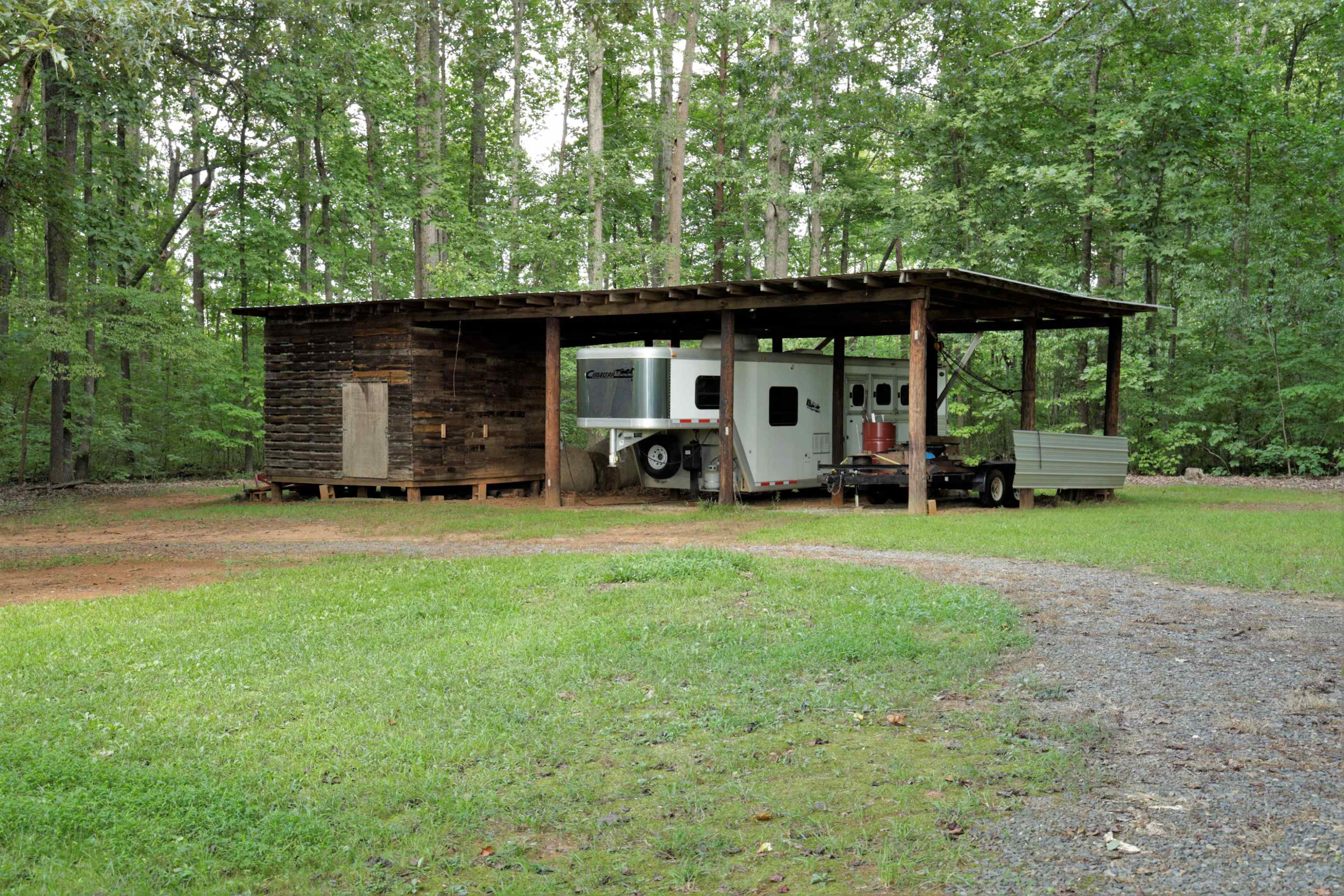 Photo 21 of 29 of 531 Bouldin Road house
