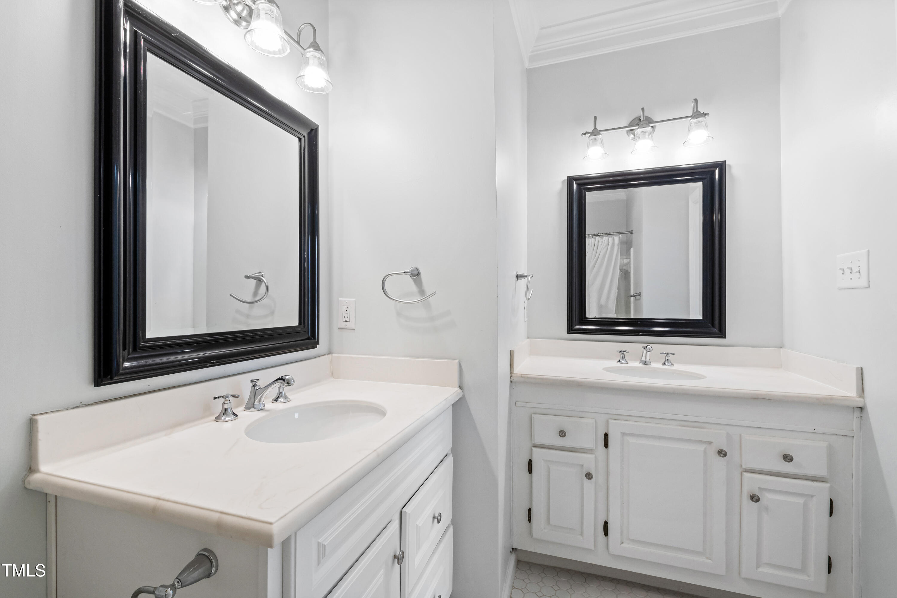 Raleigh, North Carolina 27612, United States, 3 Bedrooms Bedrooms, ,3 BathroomsBathrooms,Residential,Active,758