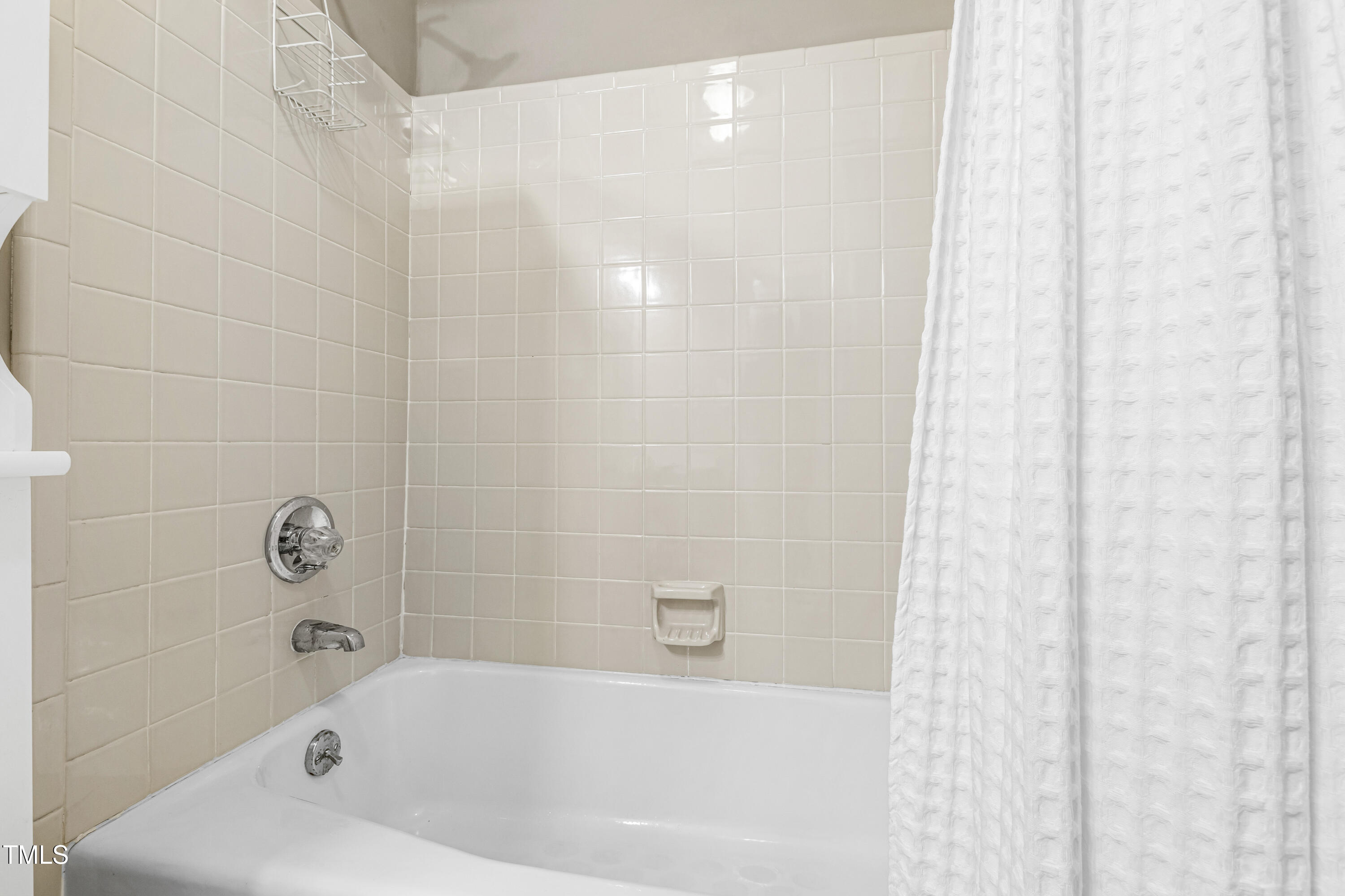 Raleigh, North Carolina 27612, United States, 3 Bedrooms Bedrooms, ,3 BathroomsBathrooms,Residential,Active,758