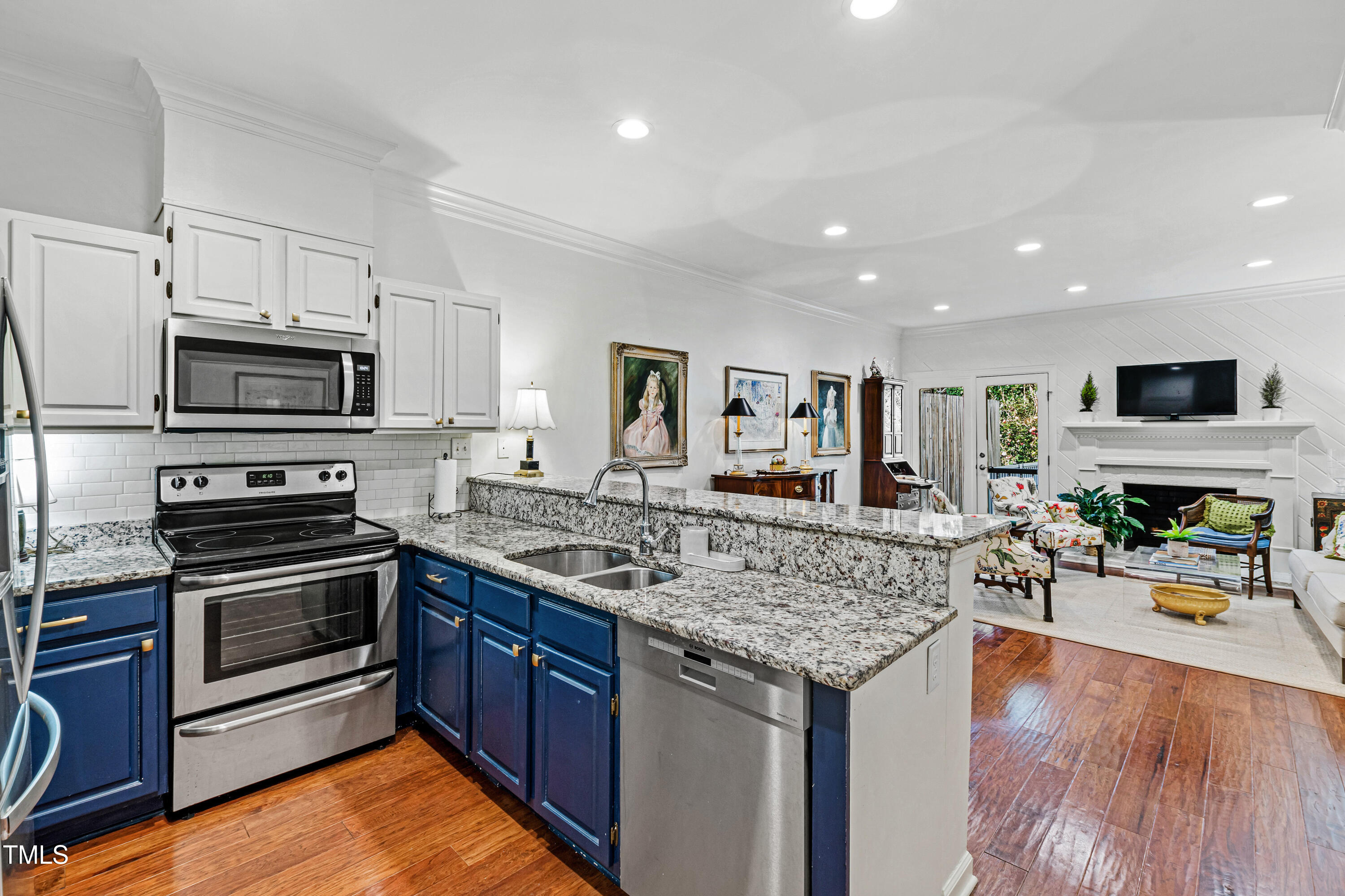 Raleigh, North Carolina 27612, United States, 3 Bedrooms Bedrooms, ,3 BathroomsBathrooms,Residential,Active,758