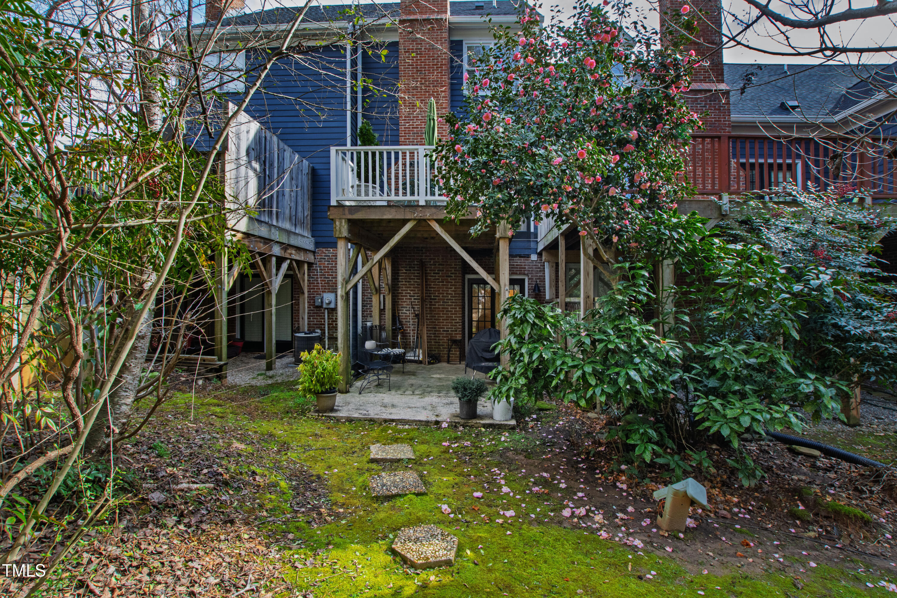 Raleigh, North Carolina 27612, United States, 3 Bedrooms Bedrooms, ,3 BathroomsBathrooms,Residential,Active,758