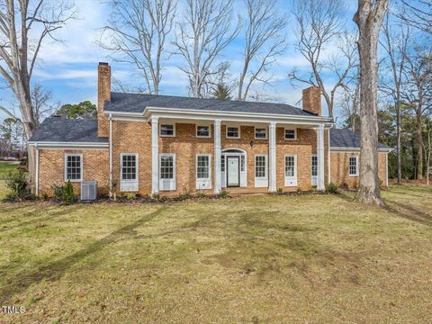 191 Pine Lake Drive Siler City NC 27344
