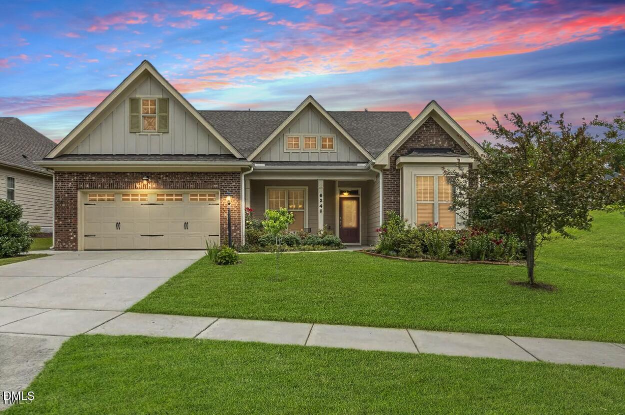 624 Meadowgrass Lane