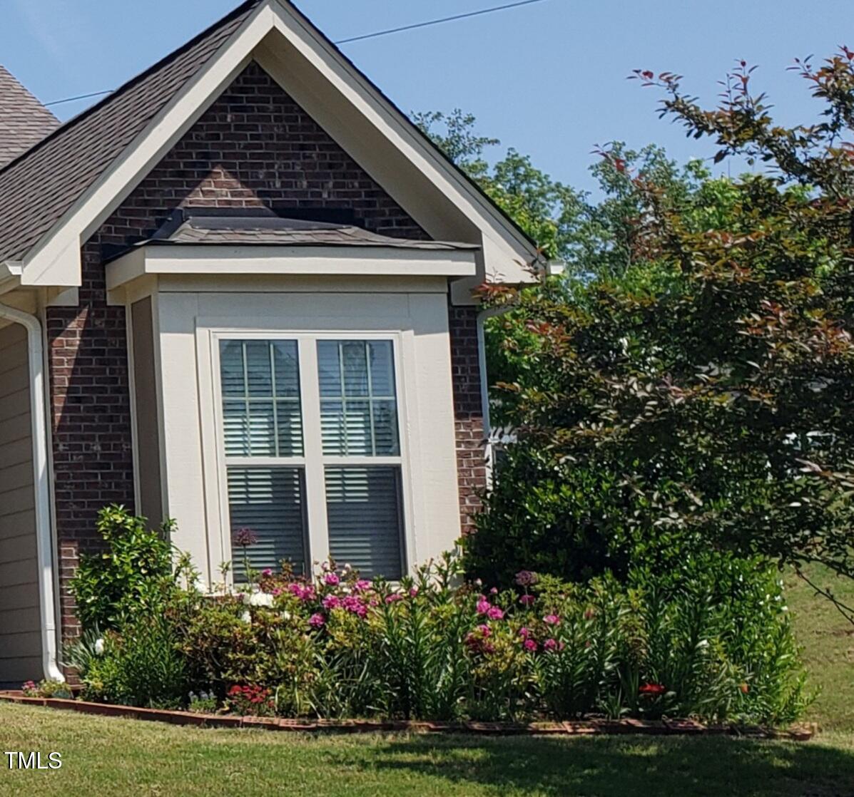 624 Meadowgrass Lane