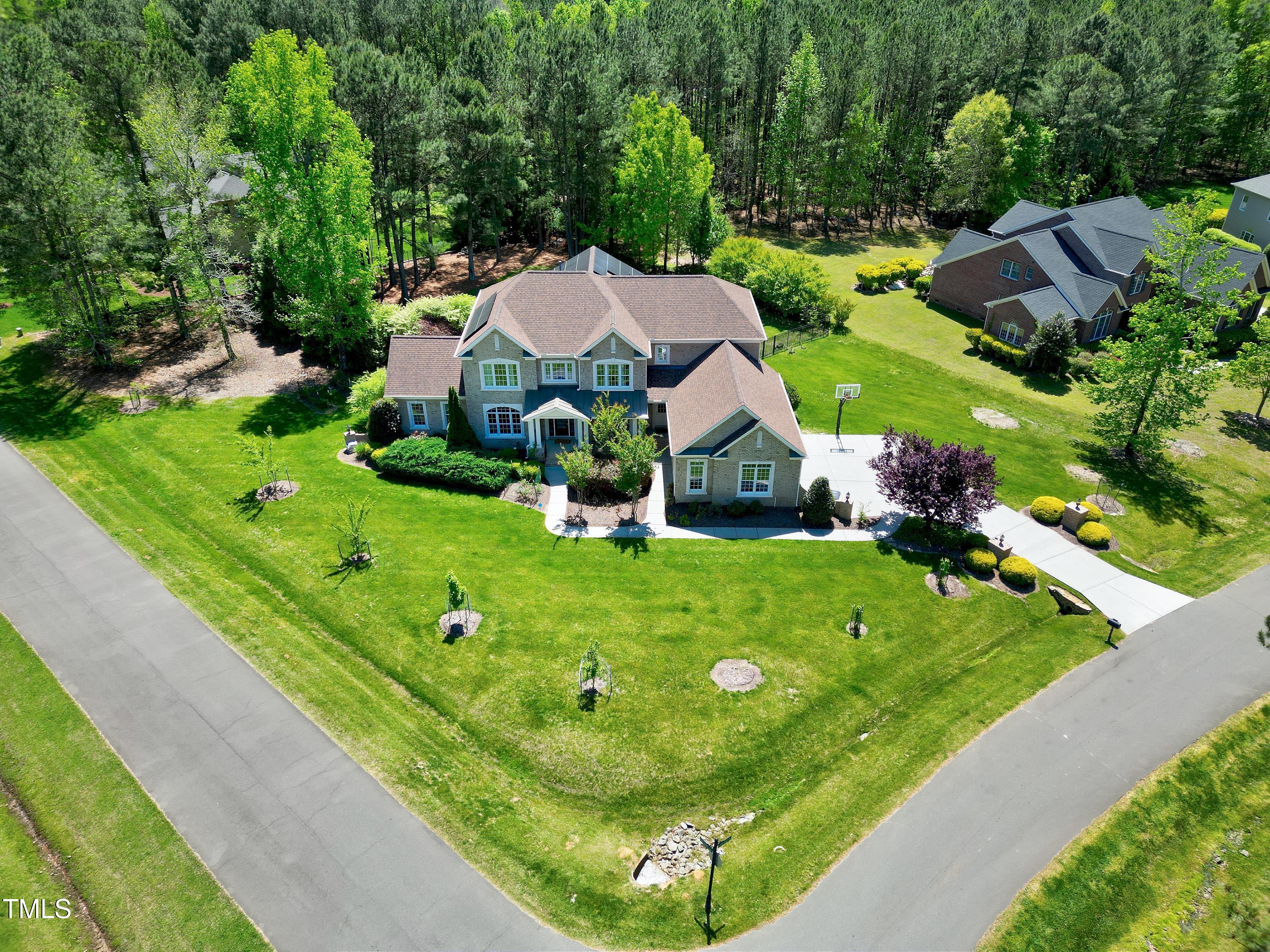 4001 Belmont Forest Way
