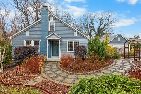 Photo of 3815 Shattalon Drive, Winston-Salem, NC 27106 (MLS # 10135923)