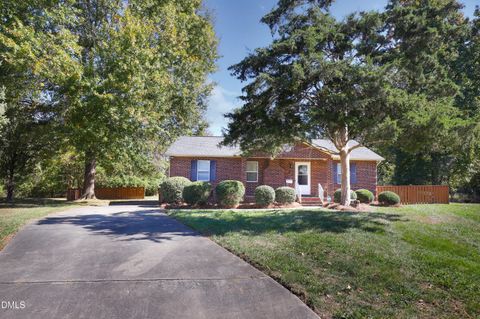 1711 Hanover Court High Point NC 27265