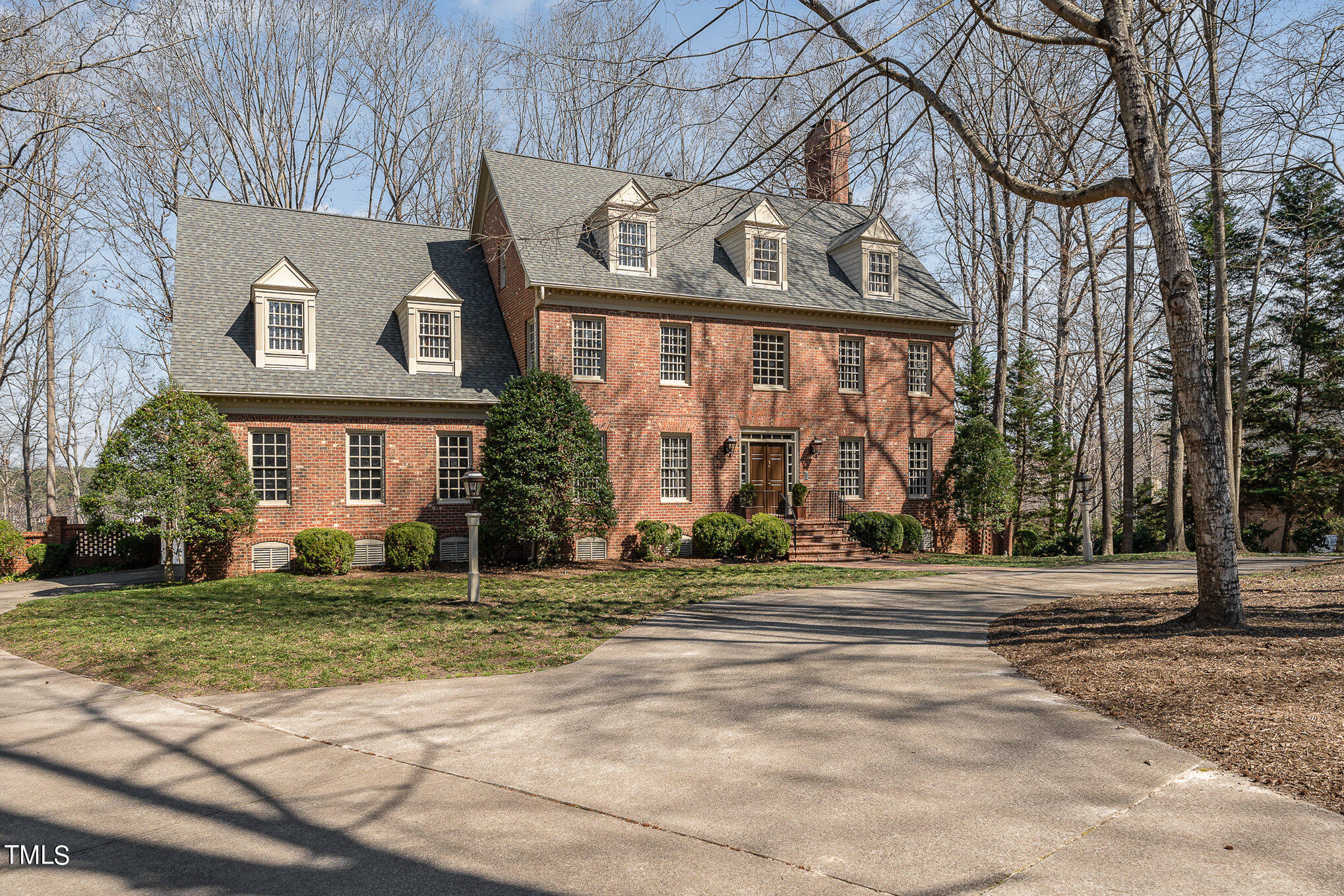4808 Clubview Court