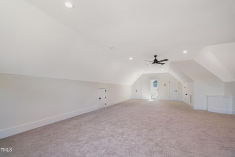 listing image 80