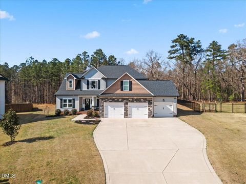338 Oakhaven Drive Holly Springs NC 27540