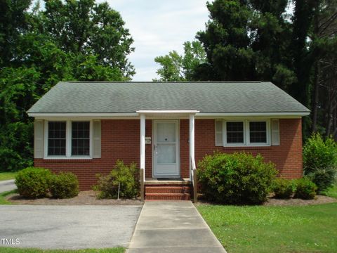 A home in Dunn