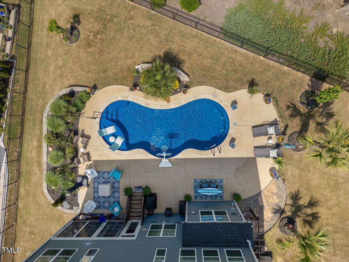 221 Obsidian Drive