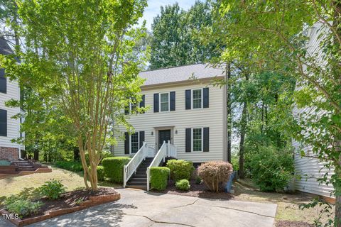 6 Weathergreen Court Durham NC 27713