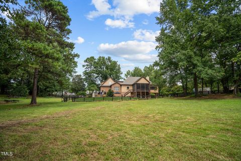 A home in Holly Springs