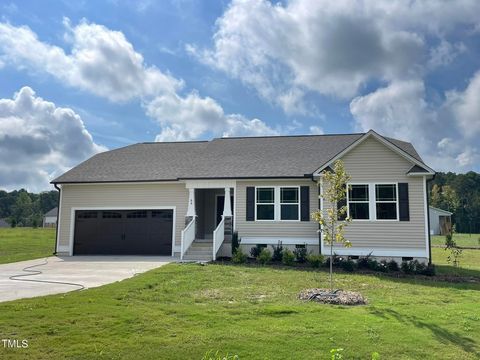 66 Tulipfield Way Benson NC 27504
