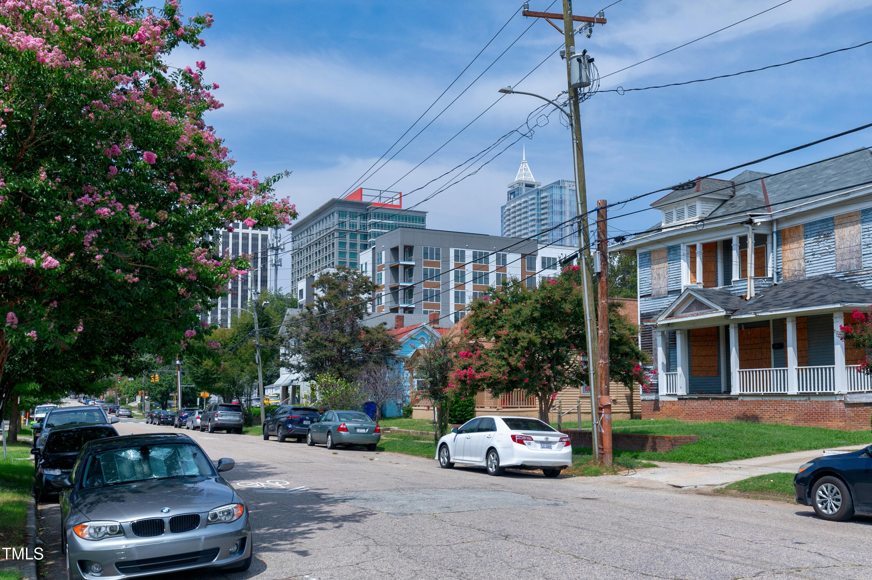 320 E Cabarrus Street