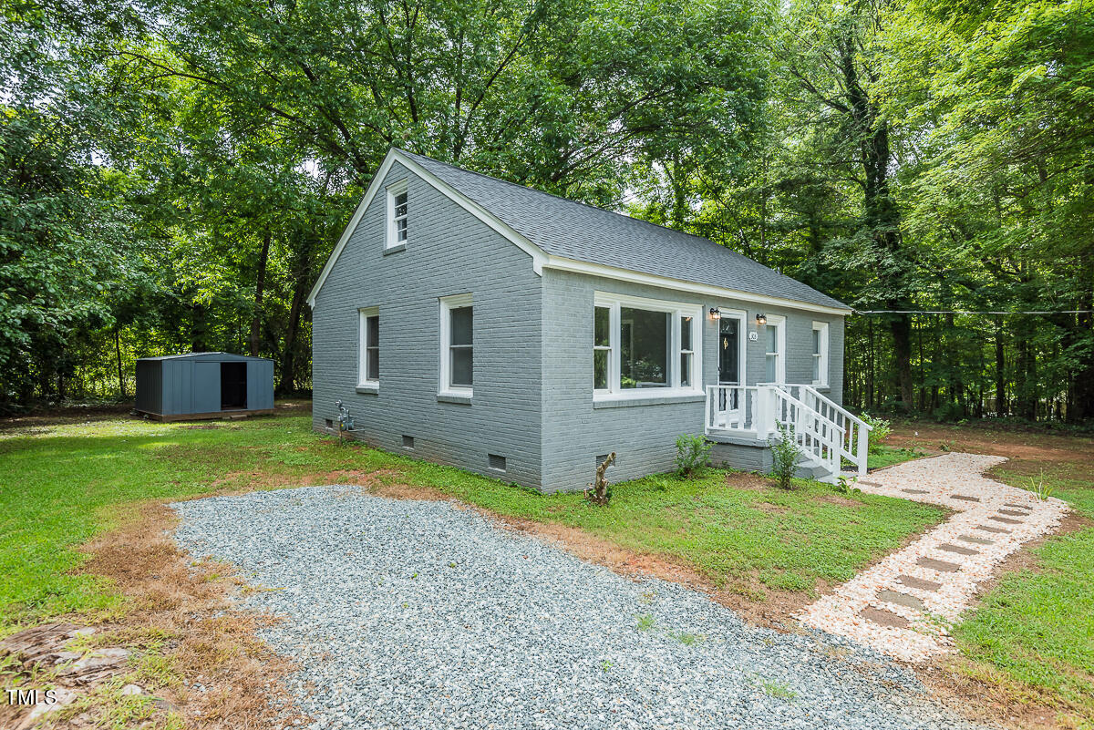 303 Cleveland Street