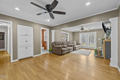 Single Family Residence in Burlington NC 506 Neese Court 11.jpg