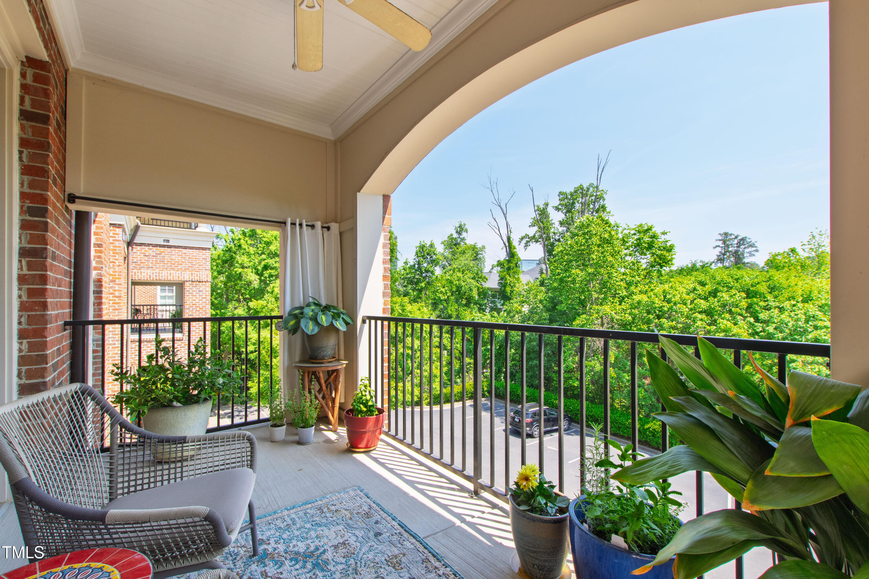 340 Allister Drive 201