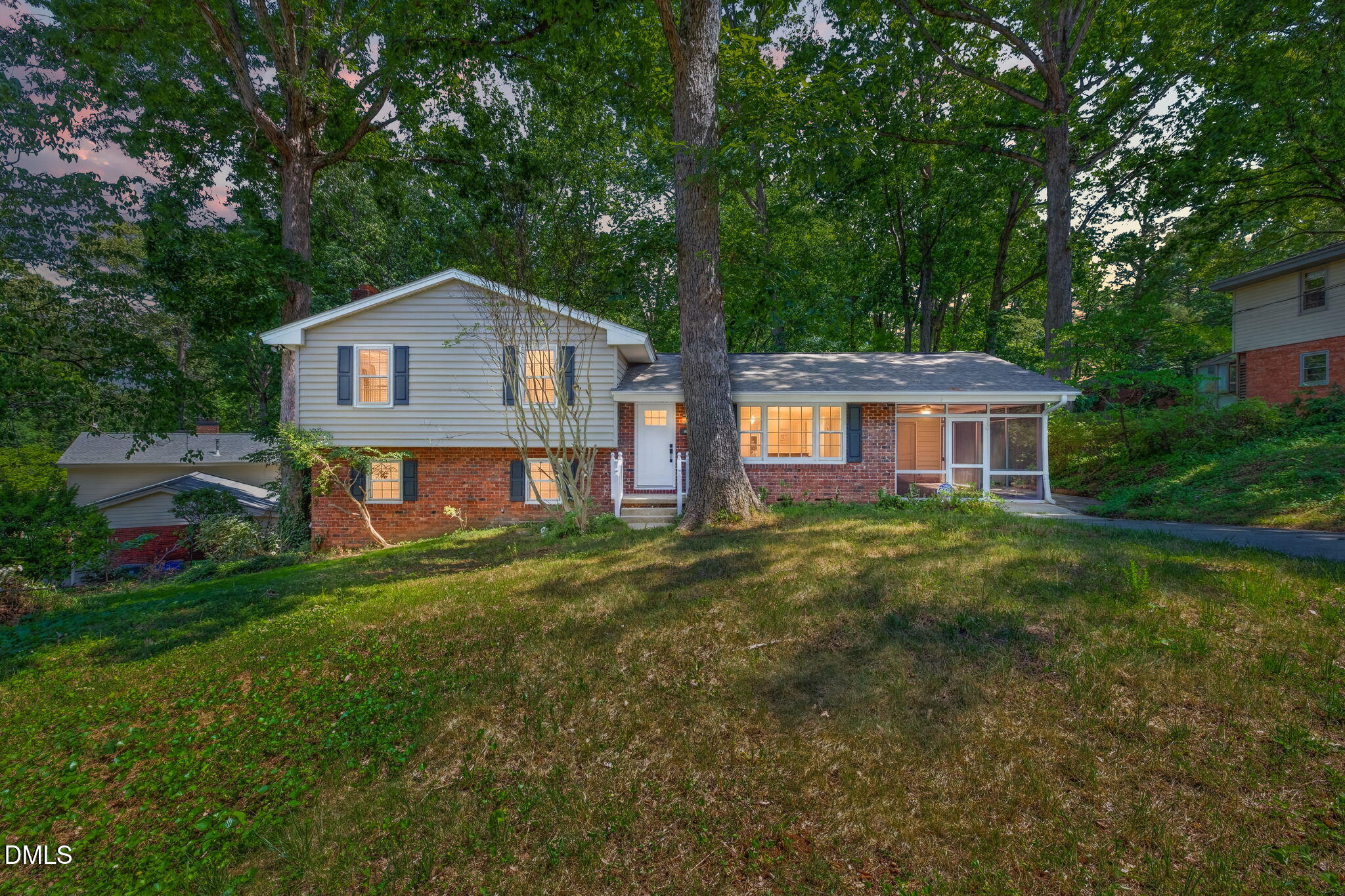 3304 Julian Drive