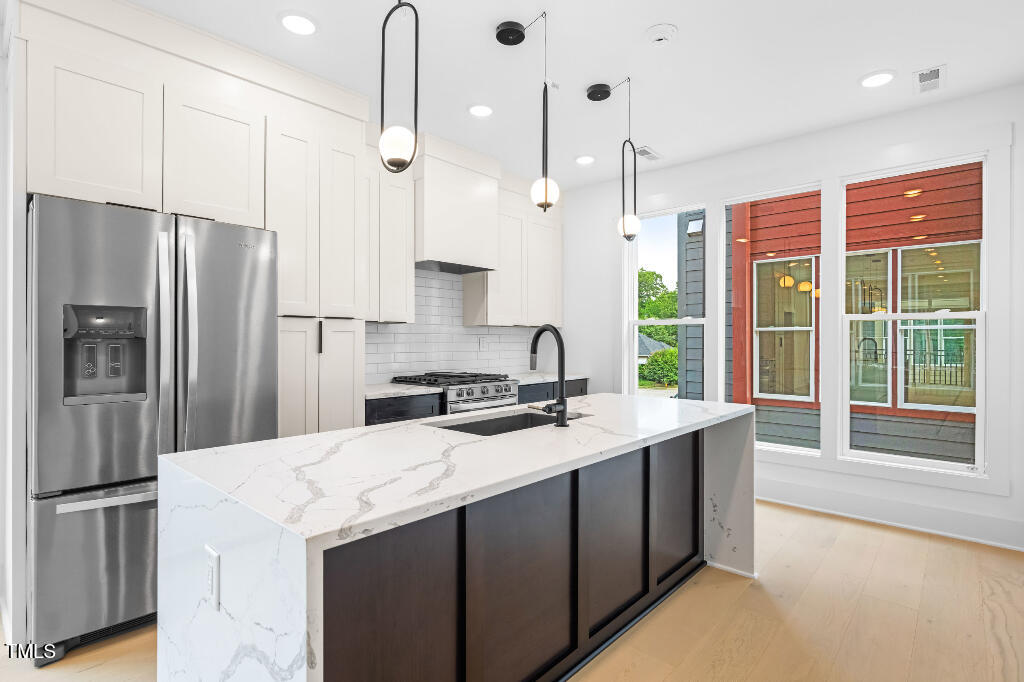 2 Seawell Avenue 101