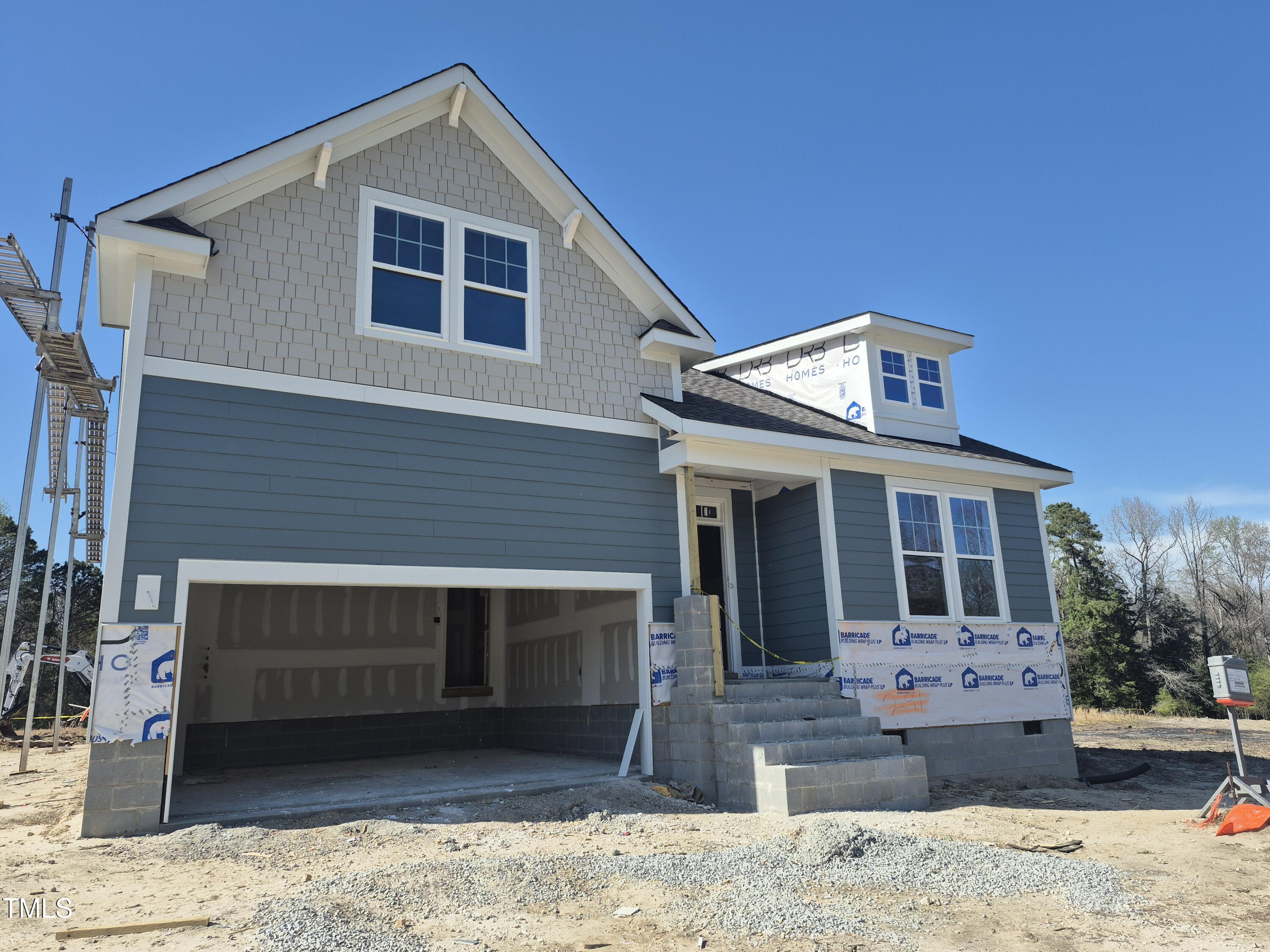 291 Alden Way
