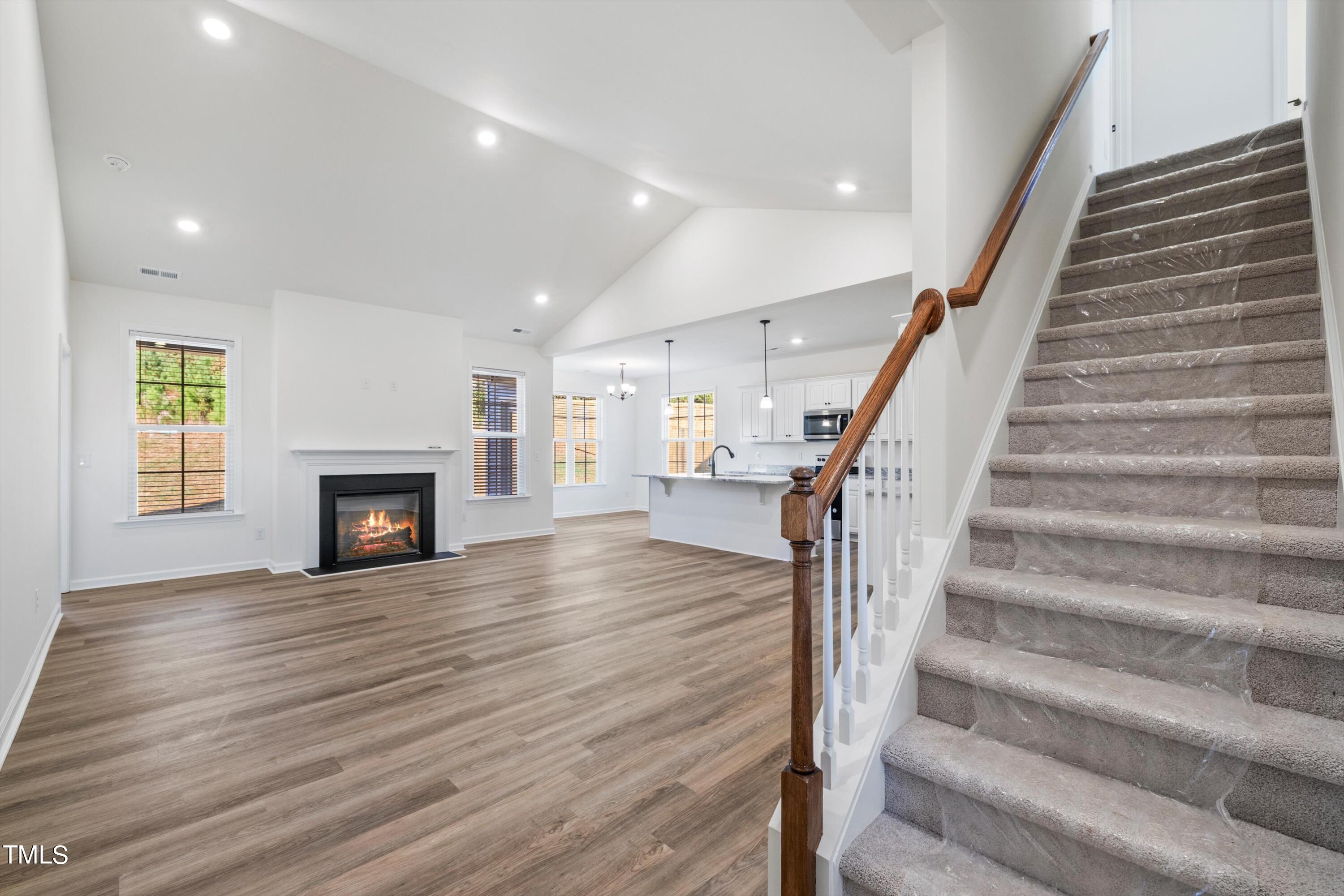 80 Rosewood Lane