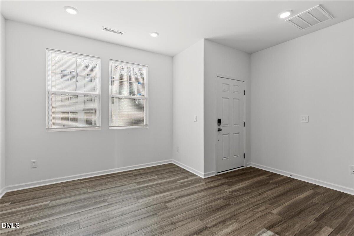 1504 Crescent Townes Way