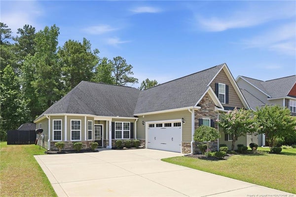 4228 PLEASANTBURG DR, FAYETTEVILLE, NC 28312 - Image 8b8d005d7f1a6f6f955495bcc16eb5d8/1231780413