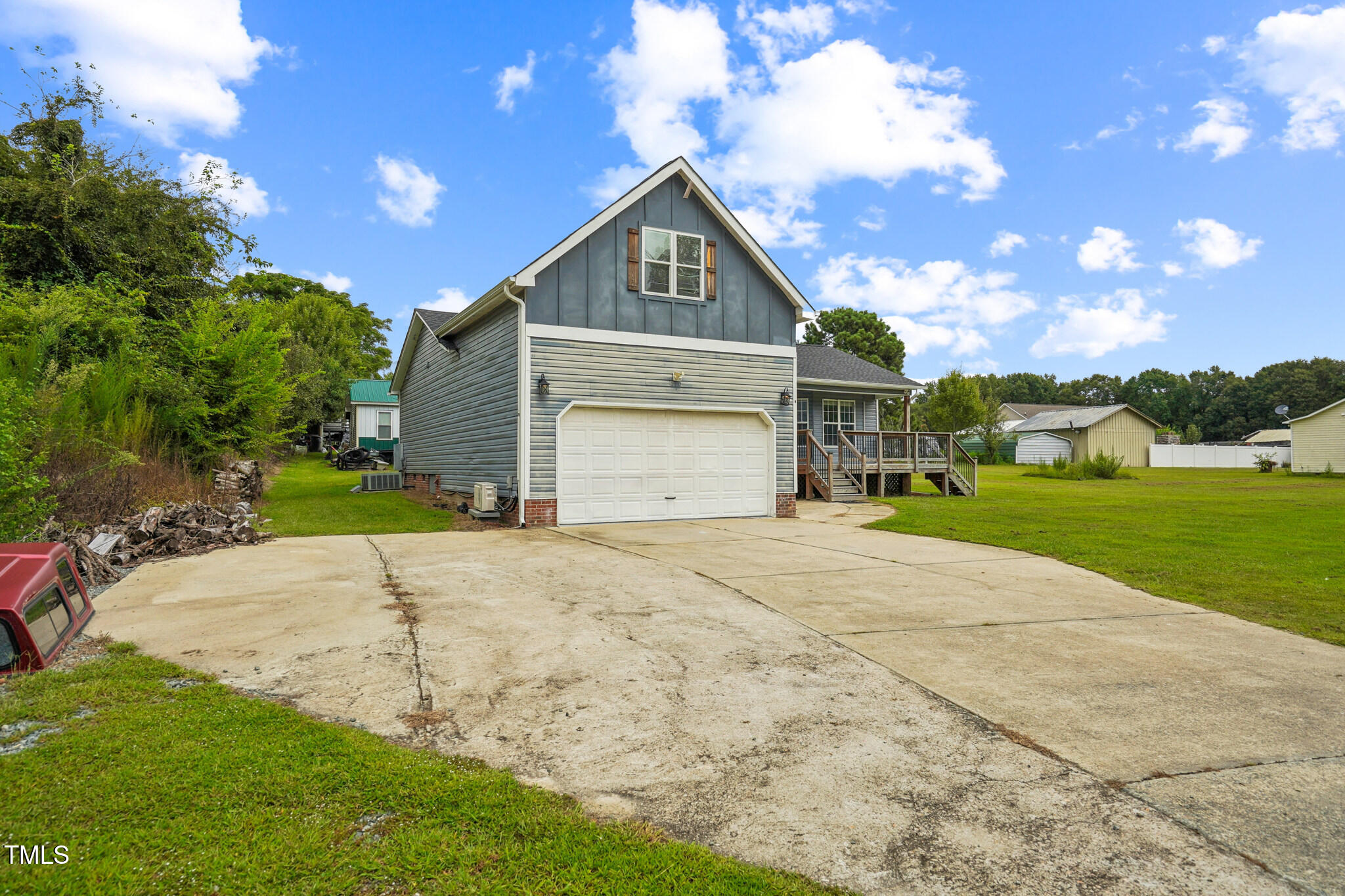 1270 Old School Road Road