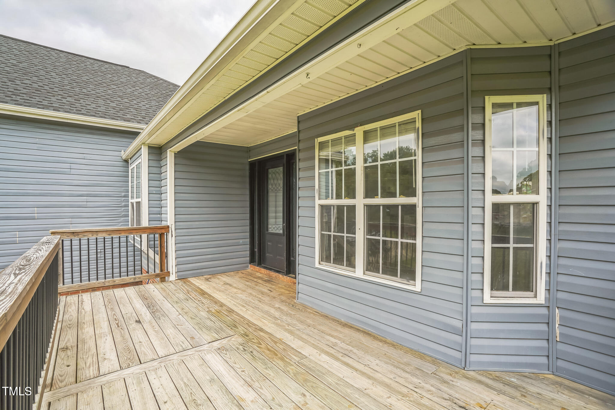 1270 Old School Road Road