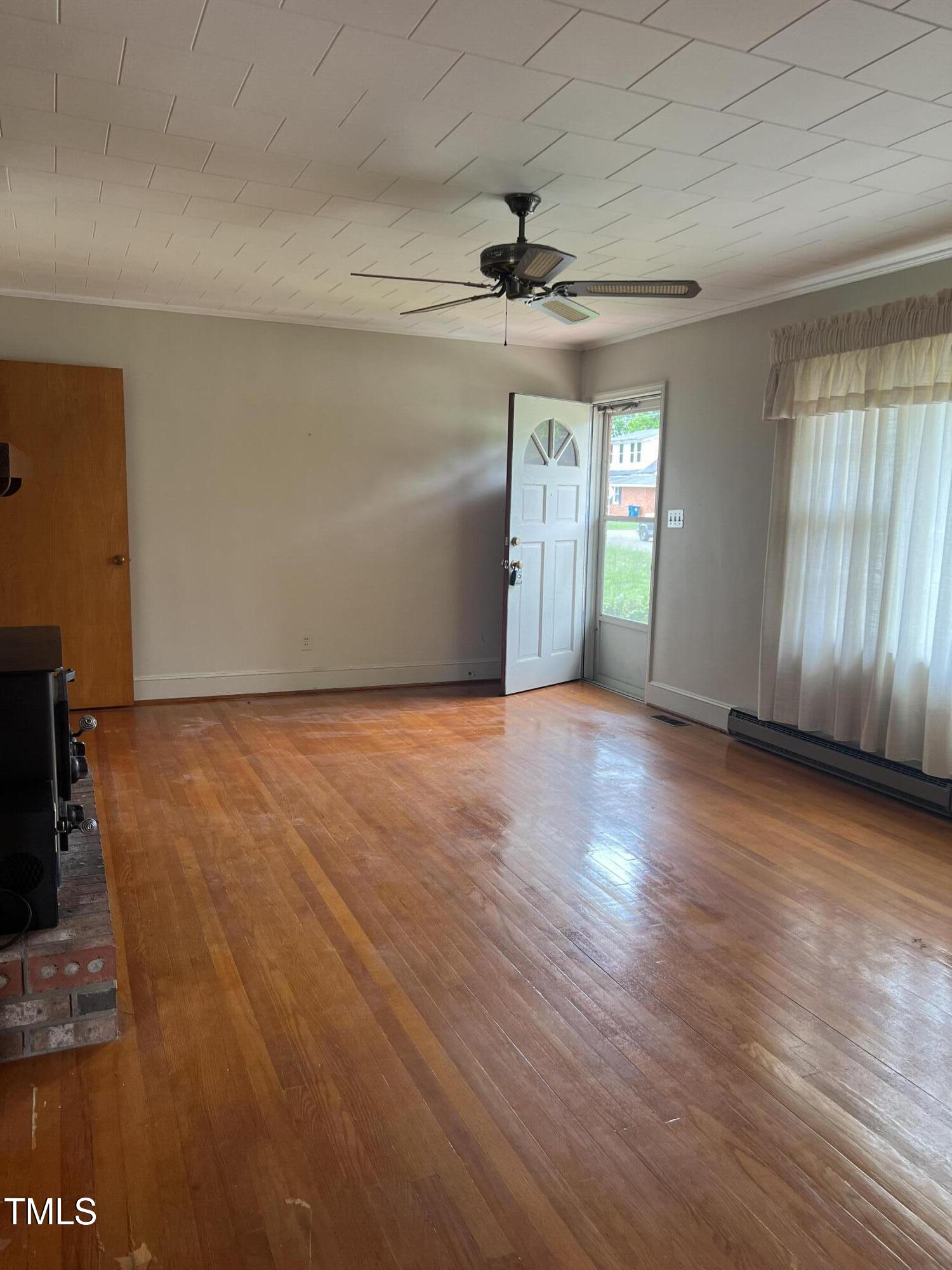 405 N Wilson Avenue