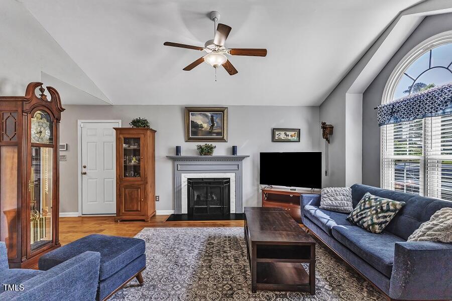 5909 Royal Coach Court