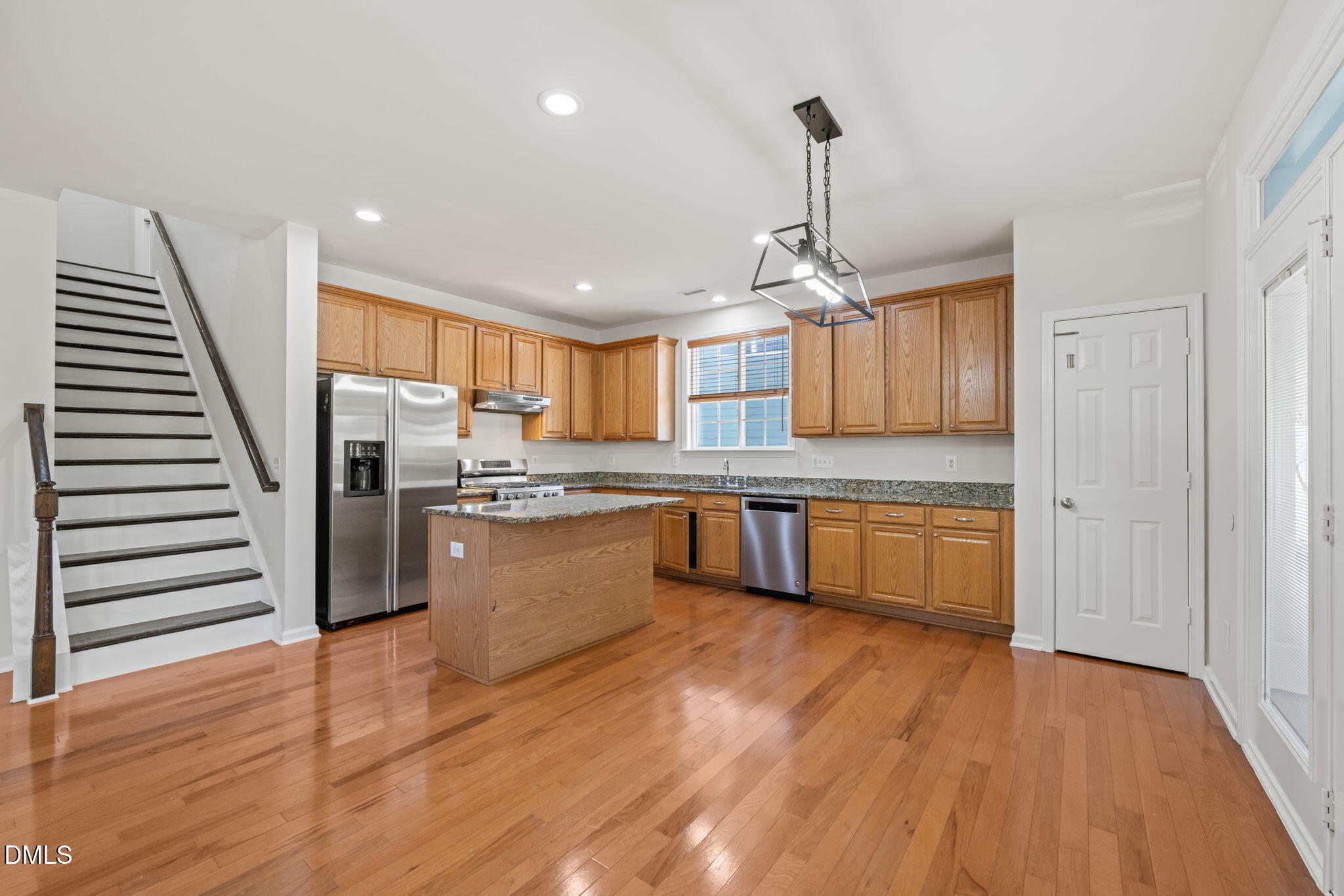 721 Hewespoint Court