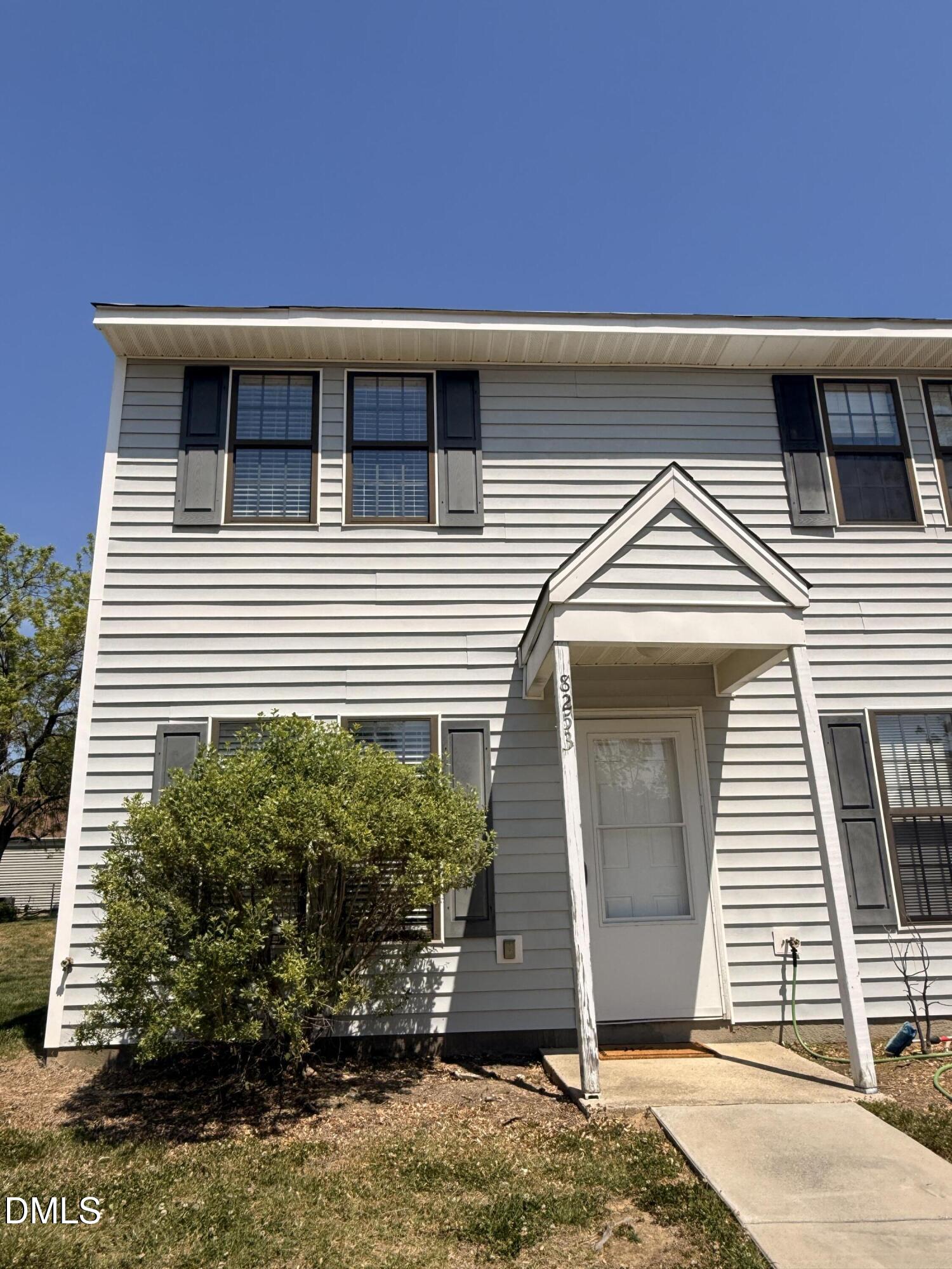 8253 Merriweather Circle