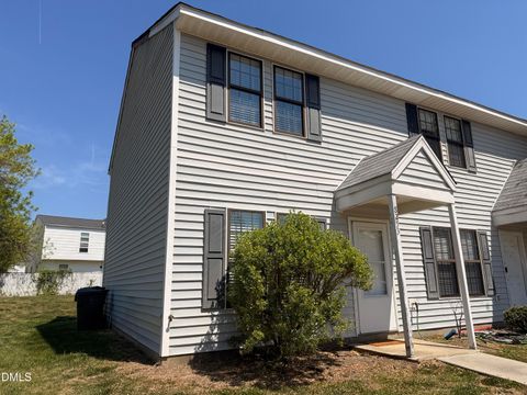 8253 Merriweather Circle Raleigh NC 27616