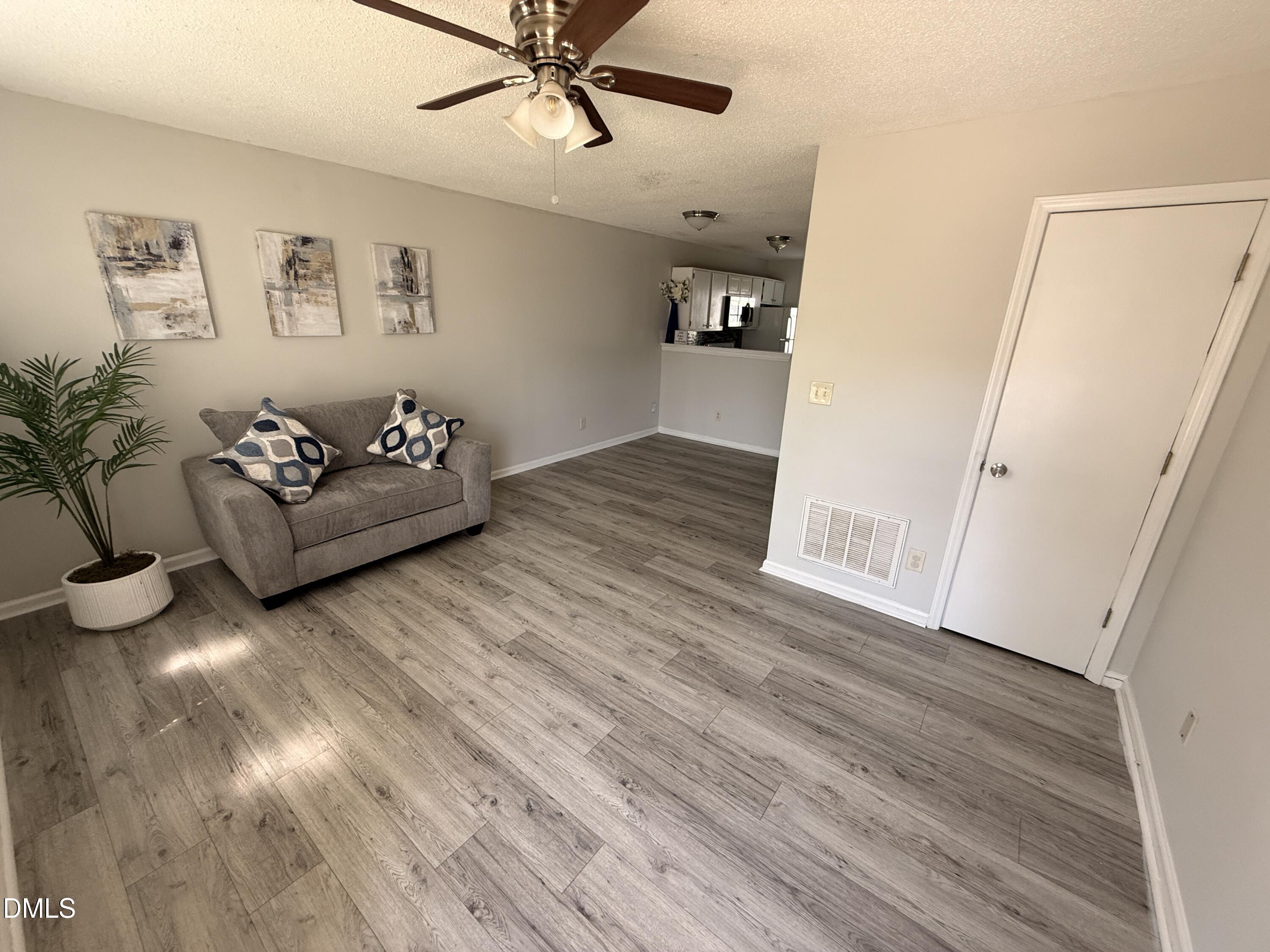 8253 Merriweather Circle