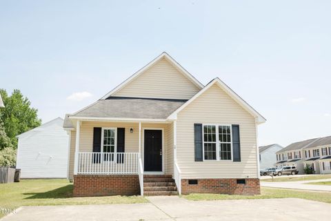 12 Linsey Court Lillington NC 27546