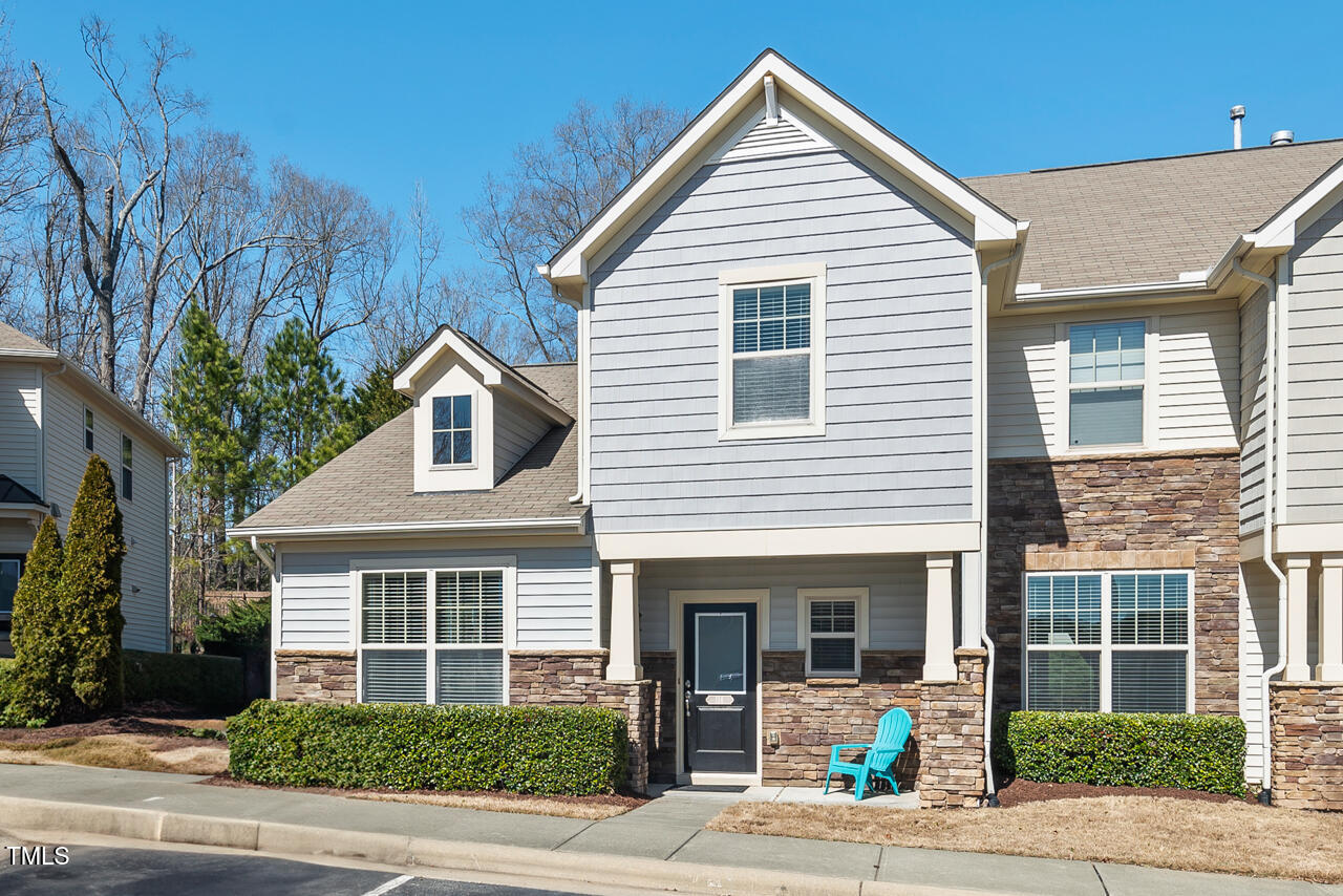 Durham, North Carolina 27705, United States, 3 Bedrooms Bedrooms, ,3 BathroomsBathrooms,Residential,Pending,89791