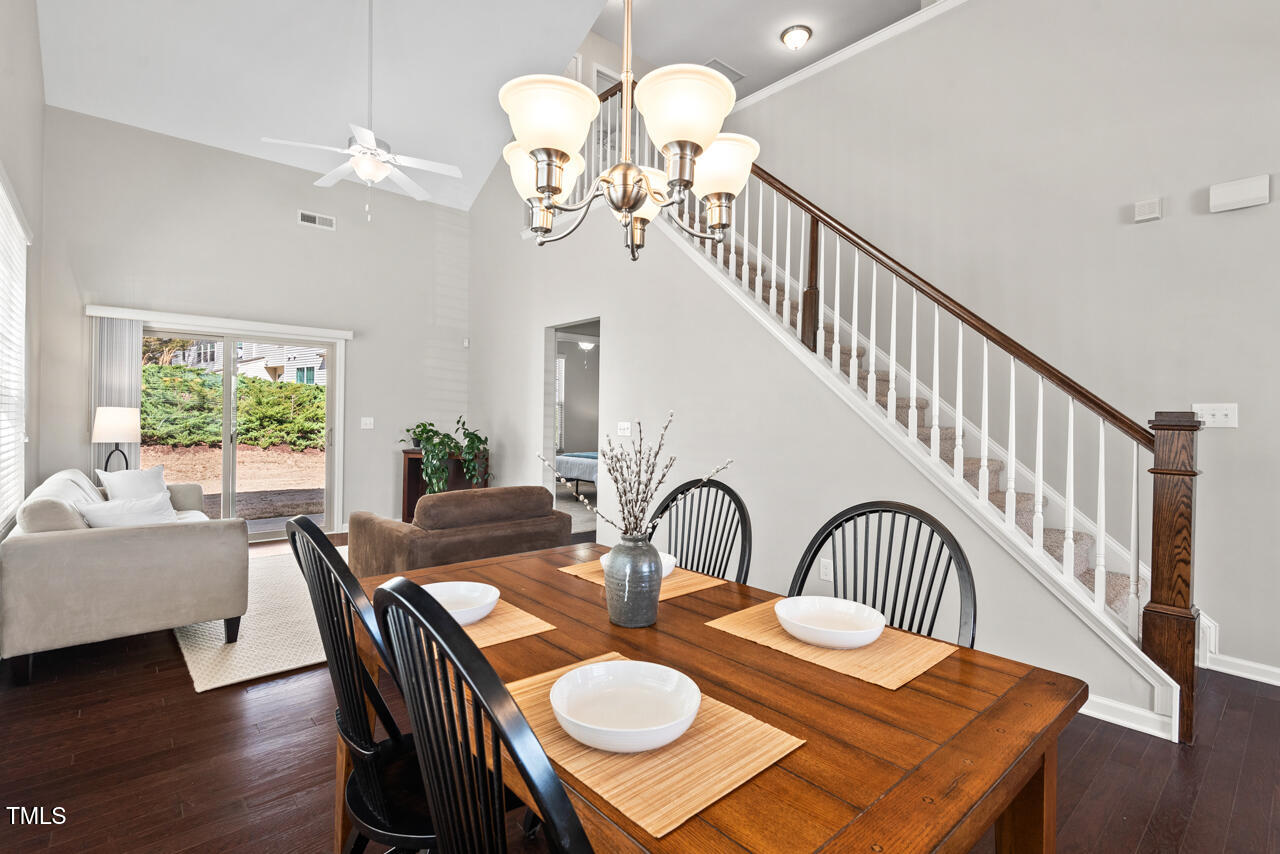 Durham, North Carolina 27705, United States, 3 Bedrooms Bedrooms, ,3 BathroomsBathrooms,Residential,Pending,89791