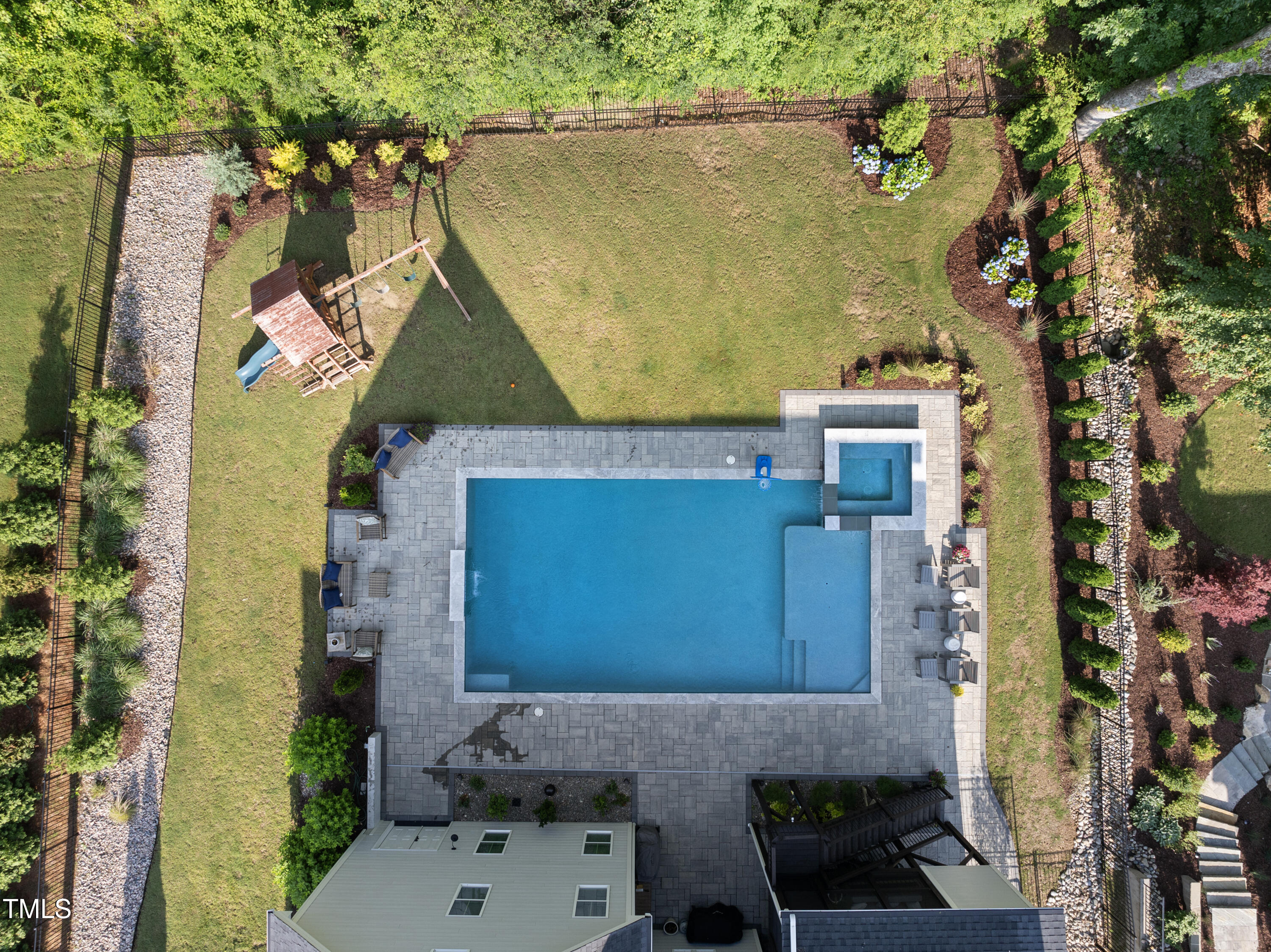 517 Myrna Lane