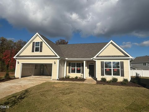 66 Flannel Court Benson NC 27504