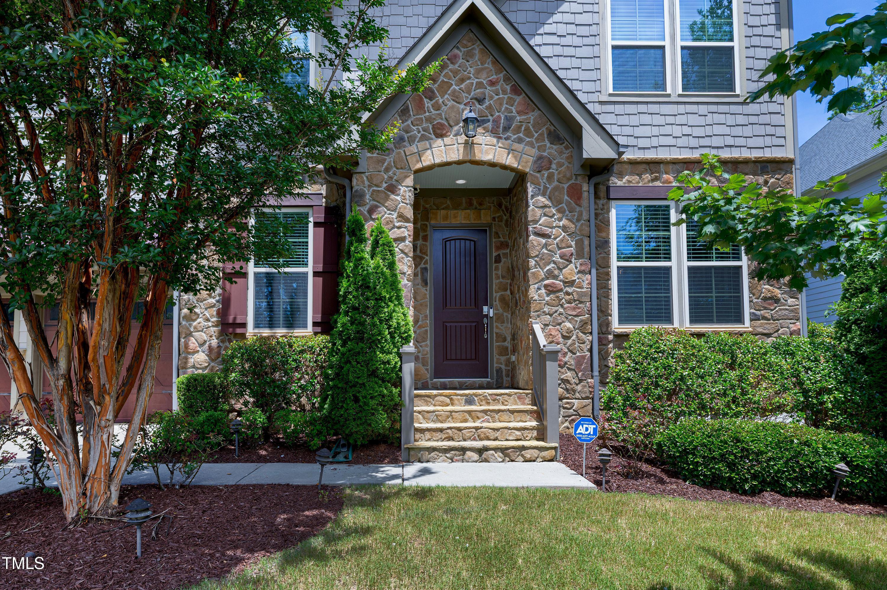 3405 Ogle Drive