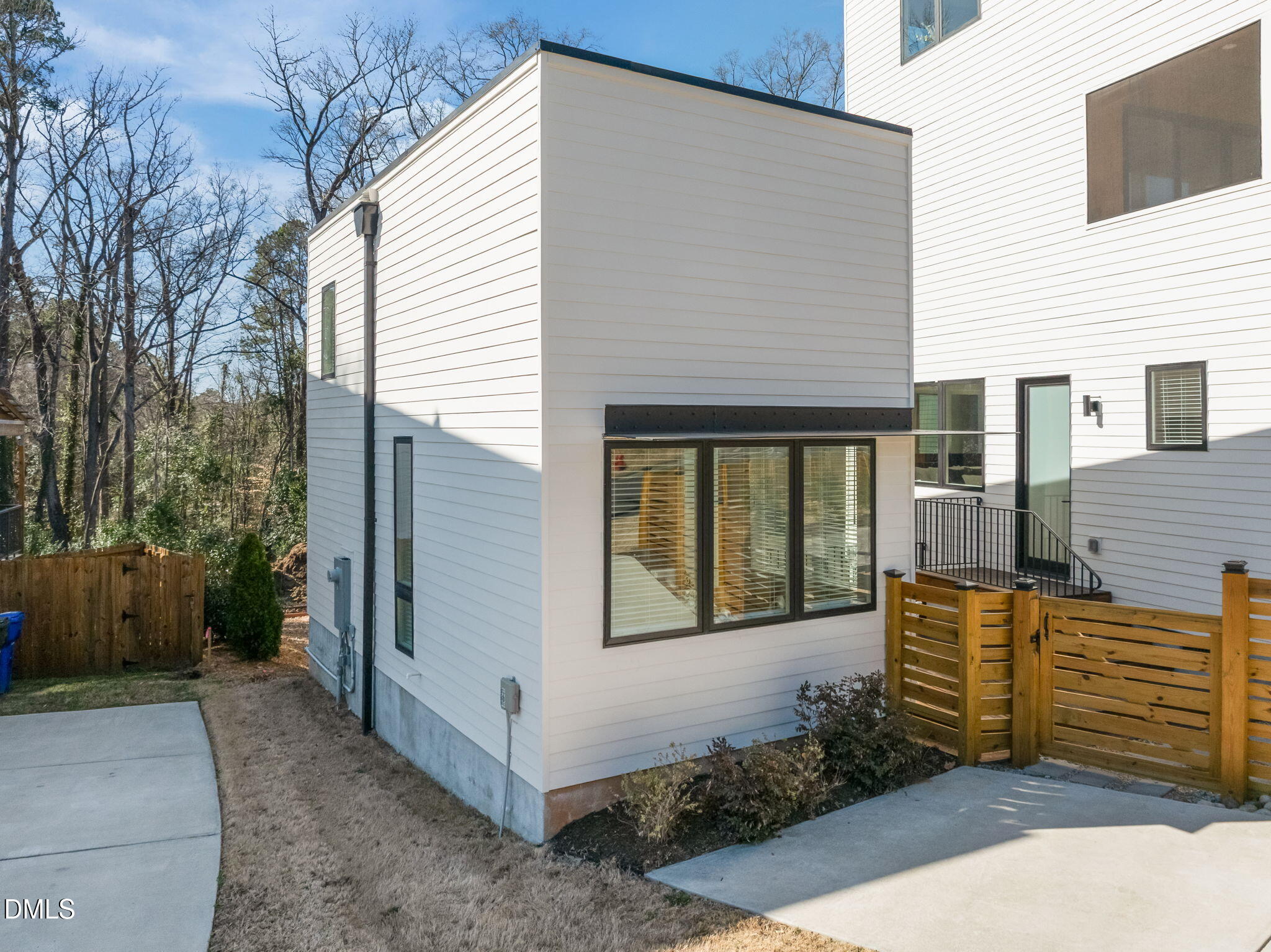 301 W Enterprise Street