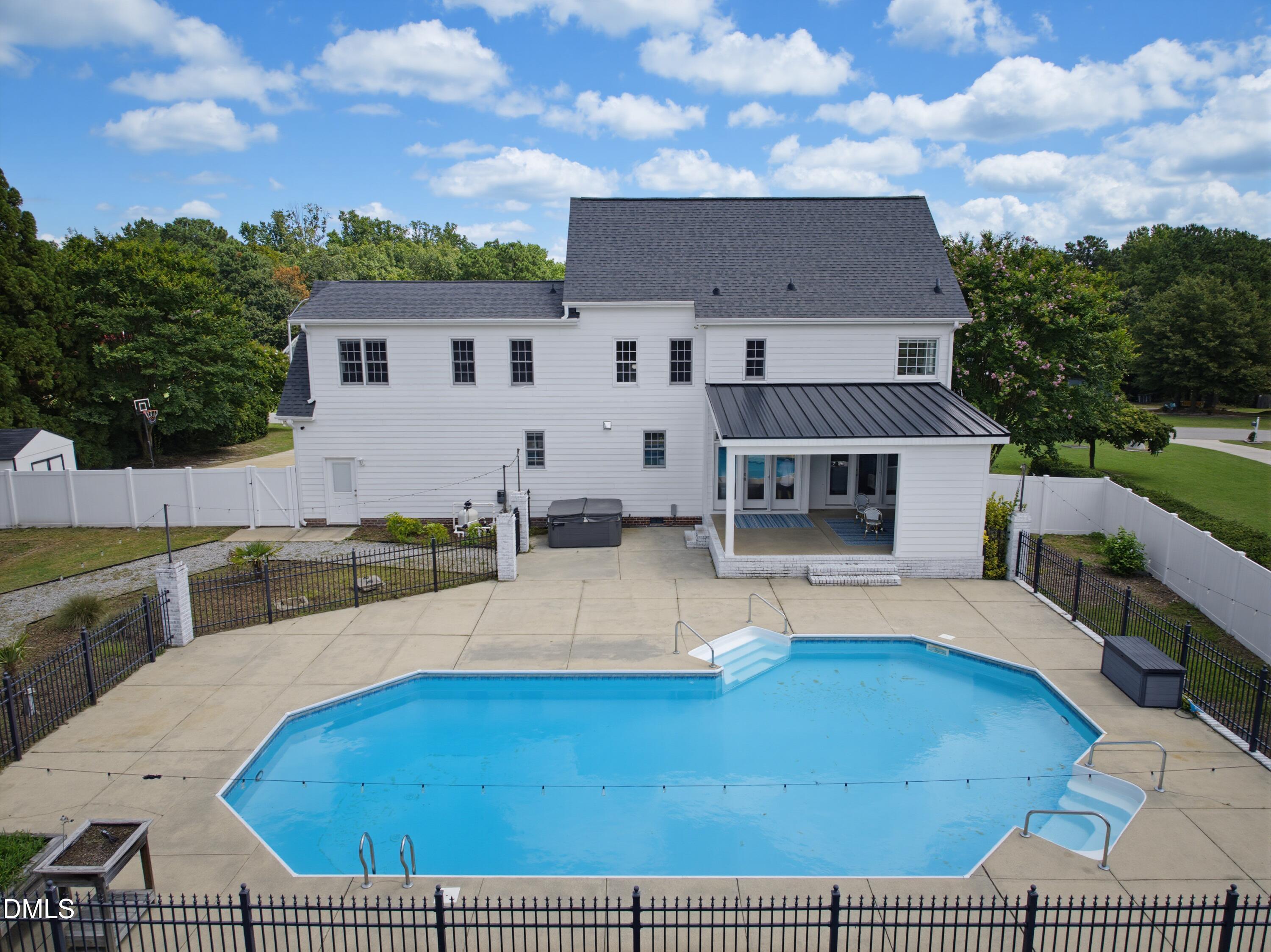 6616 Wavcott Drive